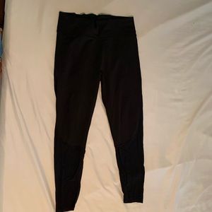 Black Fabletics Mesh Leggins